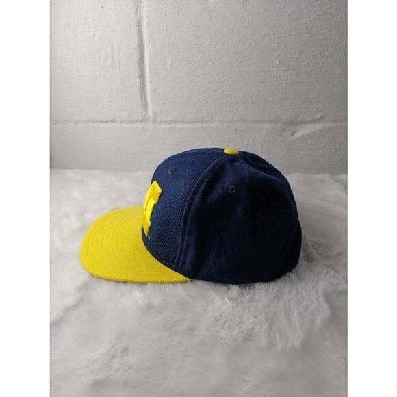 Michigan Wolverines One size  Cap Fitted Yellow Adidas Climate Embroidered Hat‎ - Picture 2 of 8